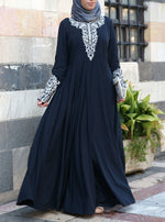Zanubiyya Abaya Gown