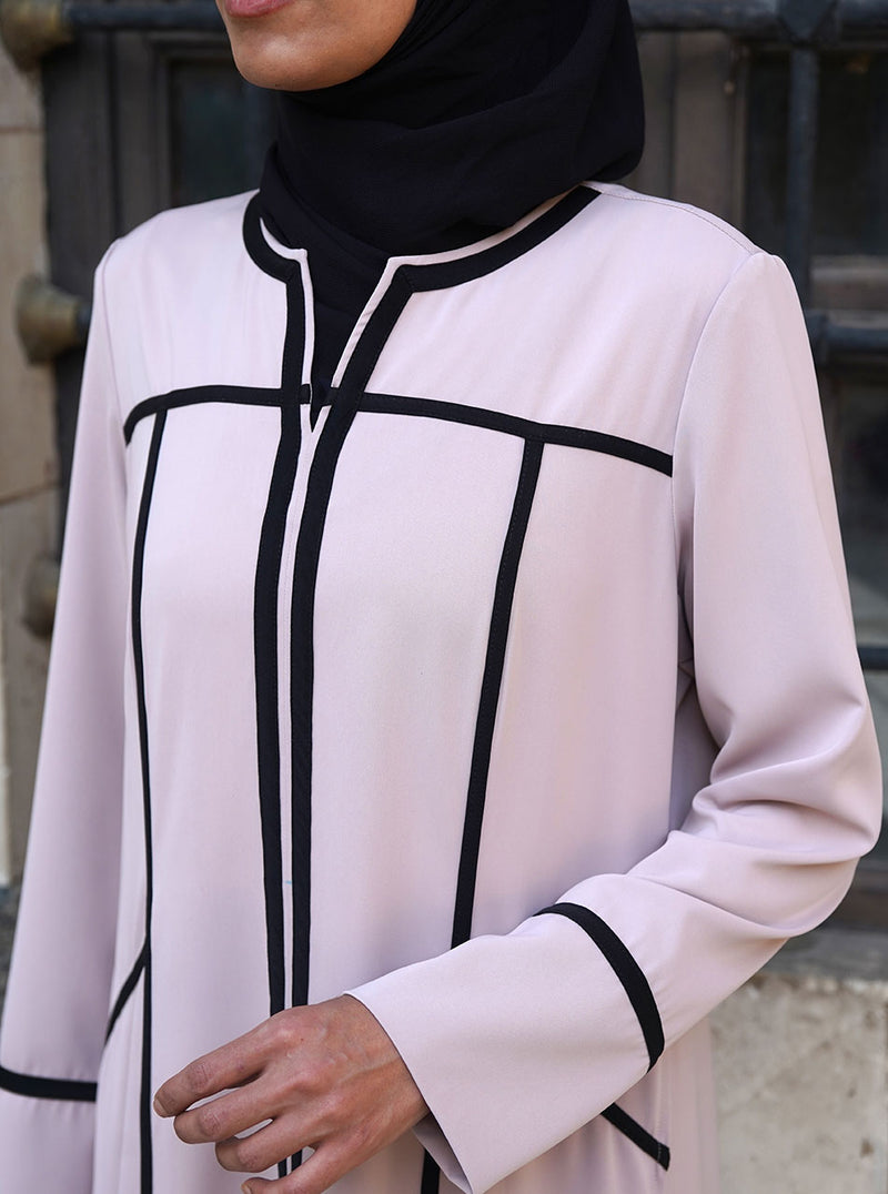 Sporty Lines Abaya