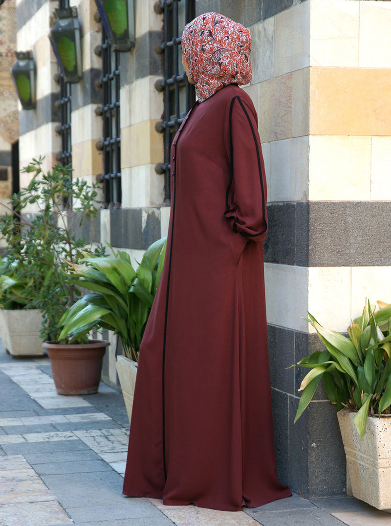 Thuwayba Abaya