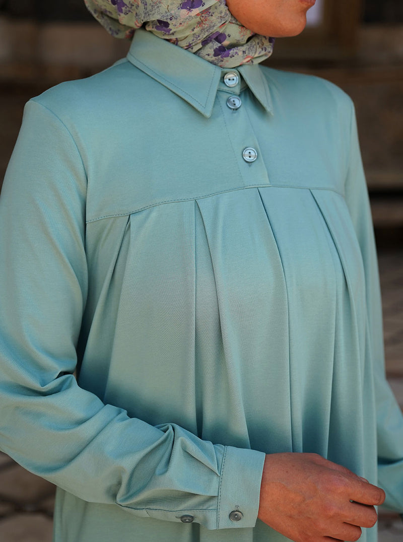 Inverted Pleats Abaya