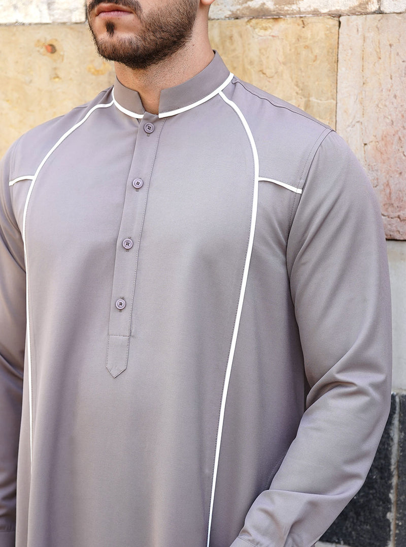 Curved Bias Trim Thobe