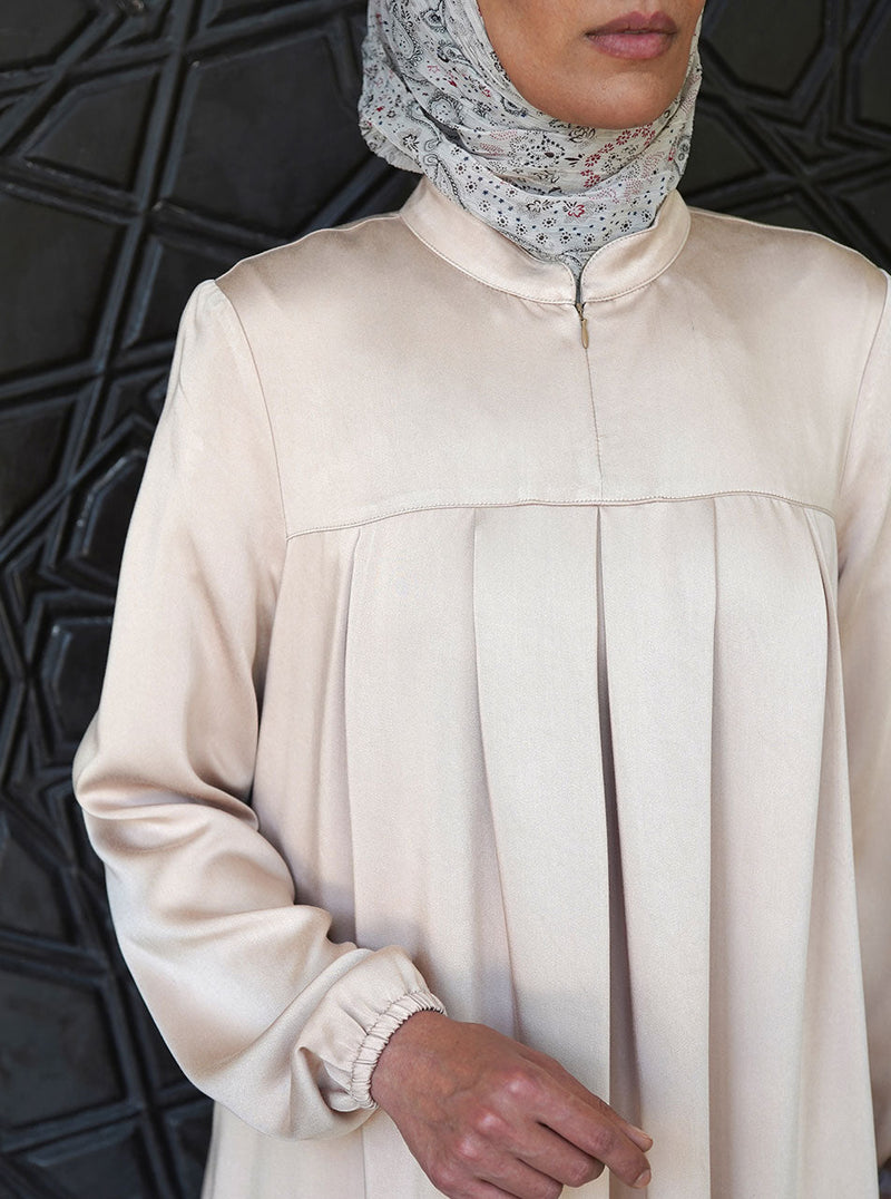 Box Pleated Soft Abaya
