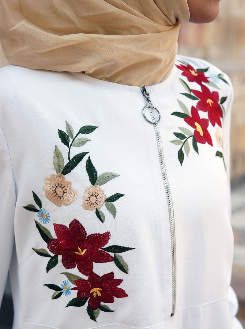 Embroidered Zipper Opening Abaya Gown