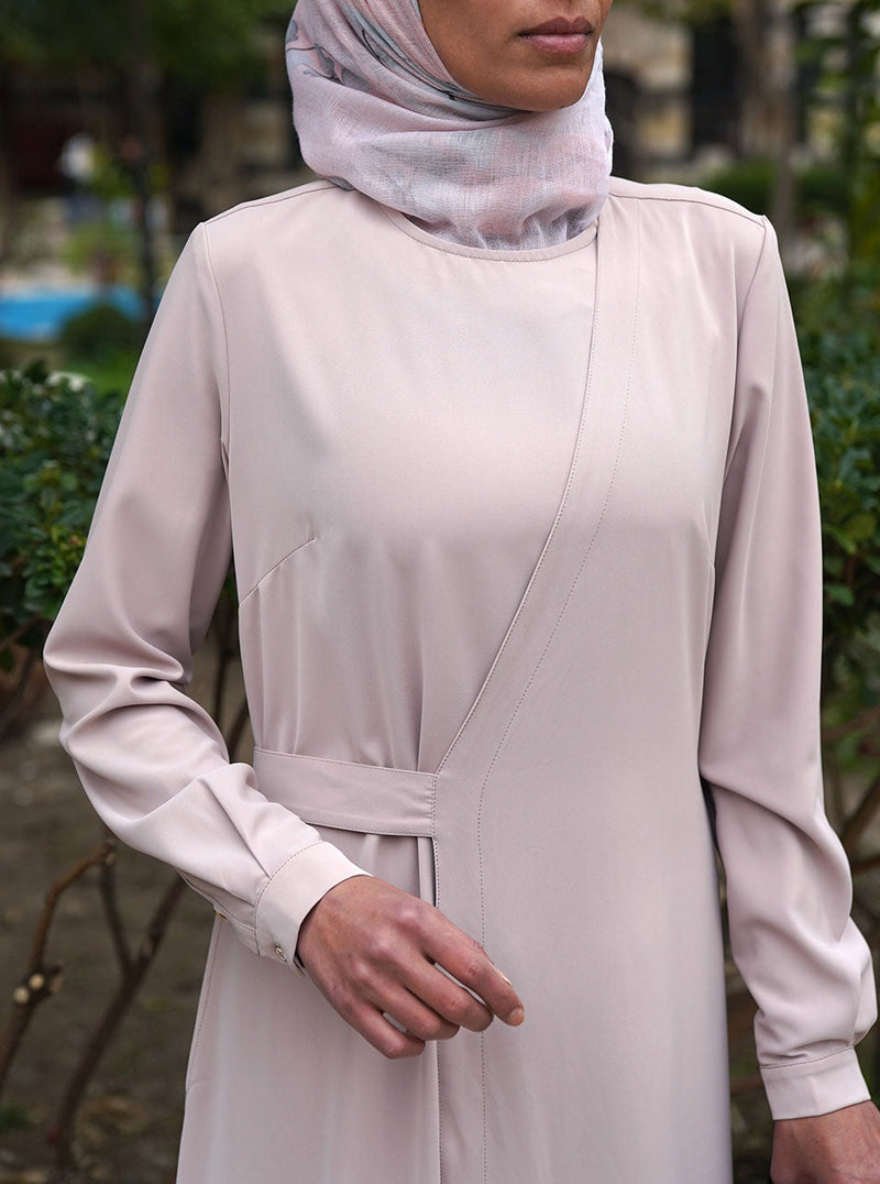 Rear Tied Crossover Abaya